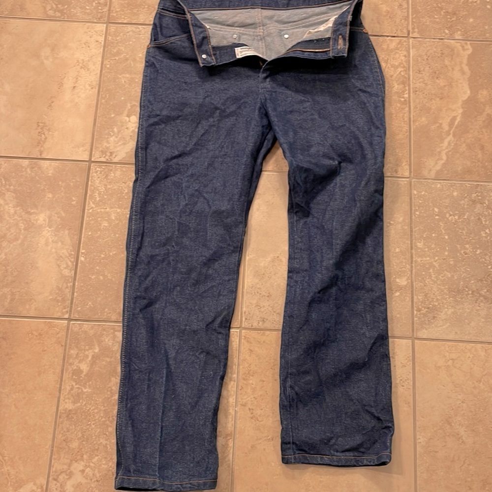 Wrangler 13MWZ stone wash jeans 34/30
